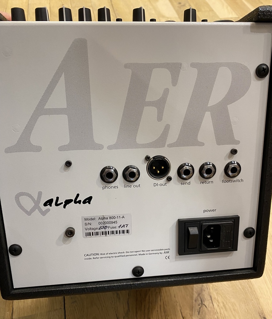 AER Alpha acoustic amp (used)